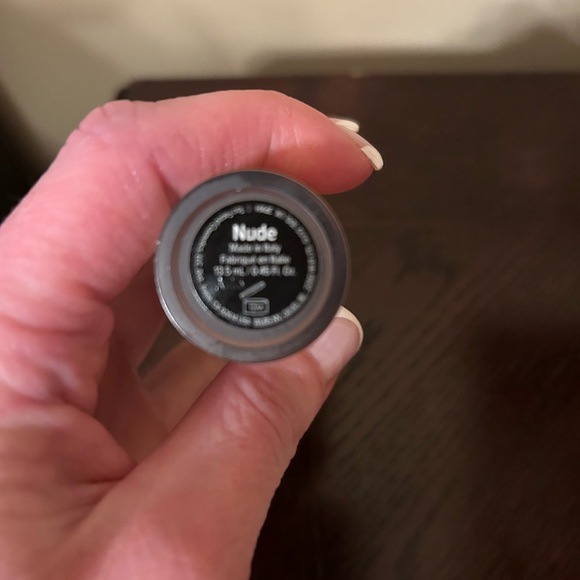 Born This Way Super Coverage Multi-Use Concealer. NUDE - Picture 3 of 3